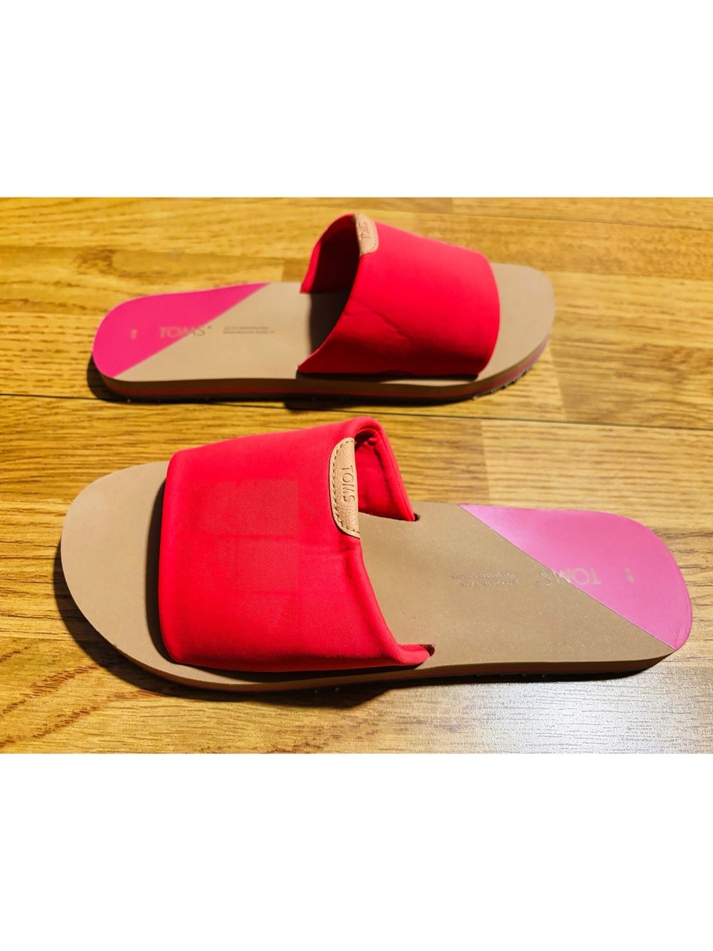Never Worn- TOMS Women’s Carly Pink Jersey Slide Sandal- Size 8